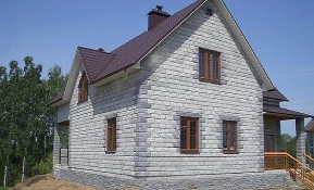 Проект бюджетного дома из пеноблоков и проекты деревянных домов из бруса: как выбрать оптимальный вариант для строительства каркасных домов в Челябинске?